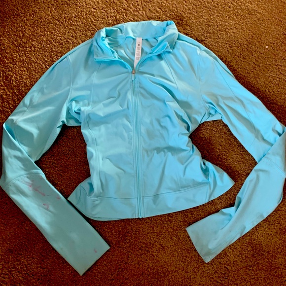 lululemon athletica Jackets & Blazers - Blue lululemon jacket very comfy and cute fits nicely